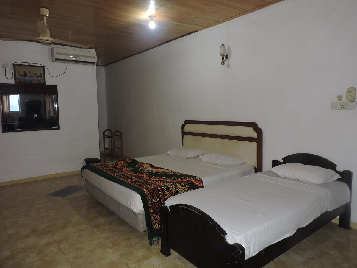 Green Park Beach Hotel Trincomalee Εξωτερικό φωτογραφία